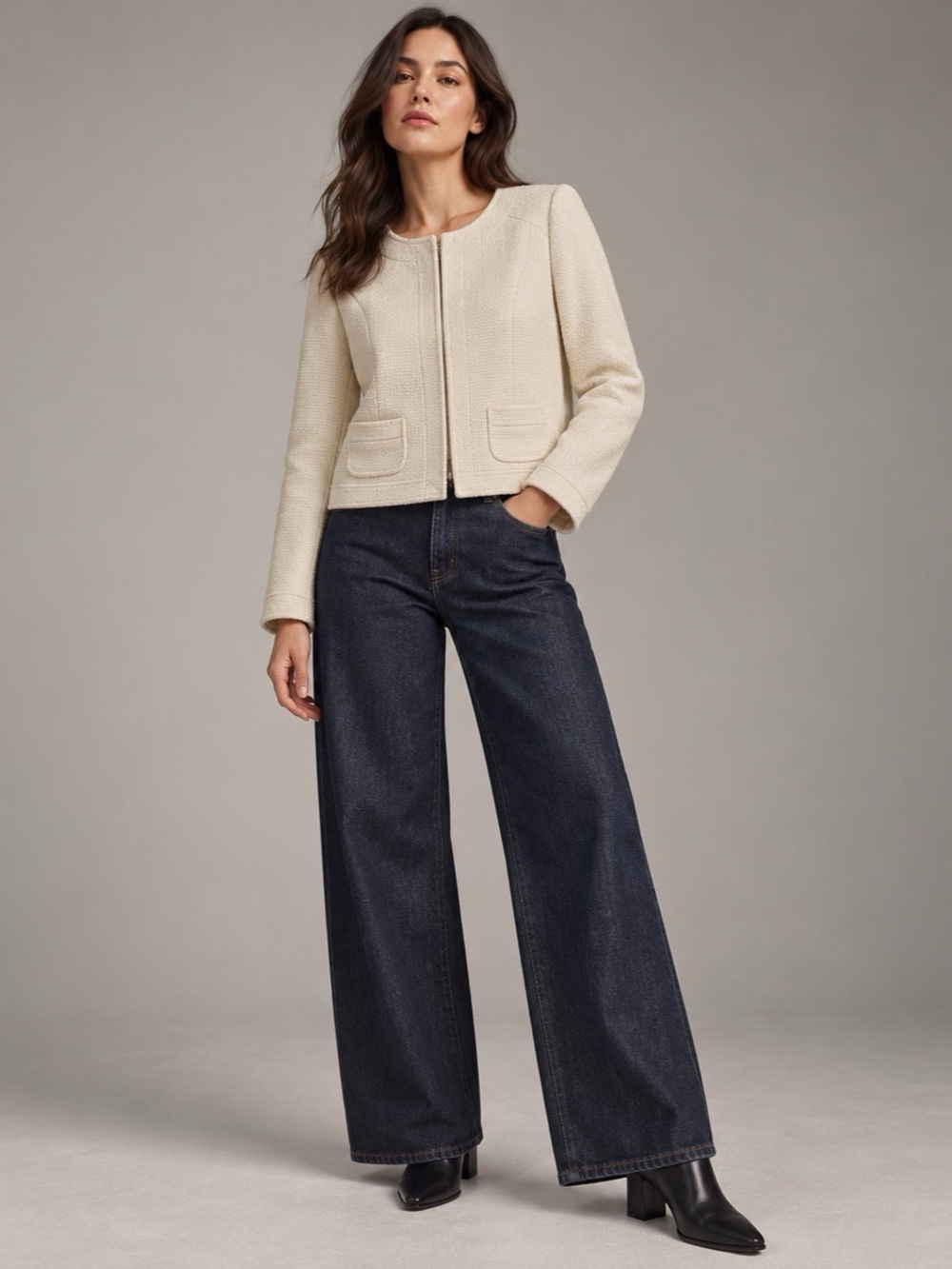 Banana Republic
Cream Bouclé Wool Blend Cropped Jacket Size 10 (approx)